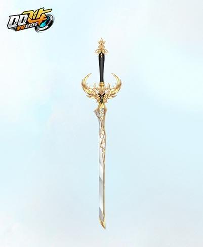 QQ飞车手游（亮银剑身）属性：着装度  5金兰纹饰手持时走路有轻音特效